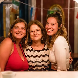 https://home-lisbon-hostel.hotels-lisbon-portugal.com